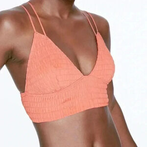 🆕PINK SMOCKED TRIANGLE CORAL BRALETTE L🆕